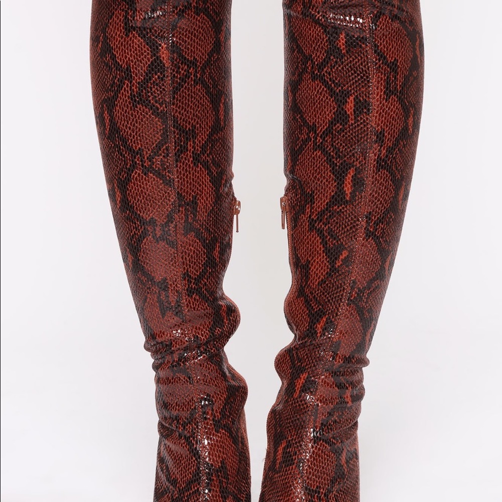 🔥NWT FASHION NOVA Chocolate Snake stiletto Heel - Picture 8 of 13